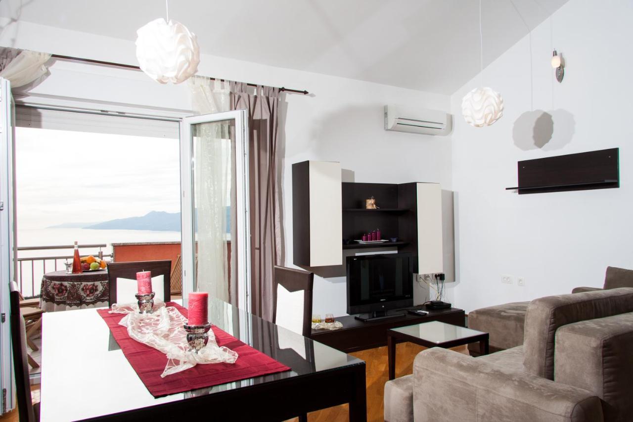 Apartments Adria Blue 카스타브 객실 사진