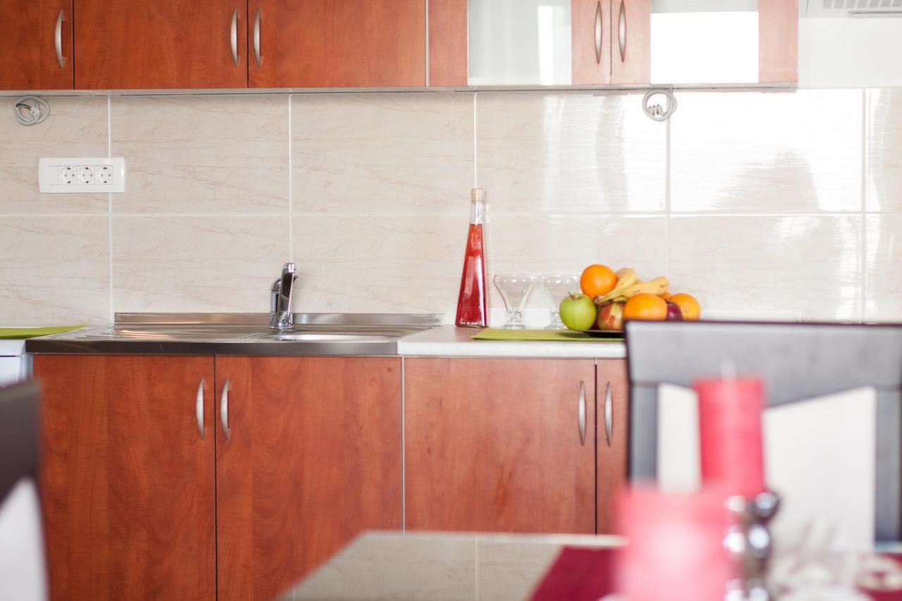 Apartments Adria Blue 카스타브 객실 사진