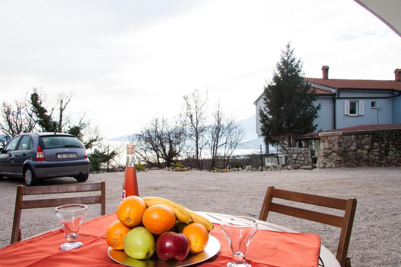 Apartments Adria Blue 카스타브 객실 사진